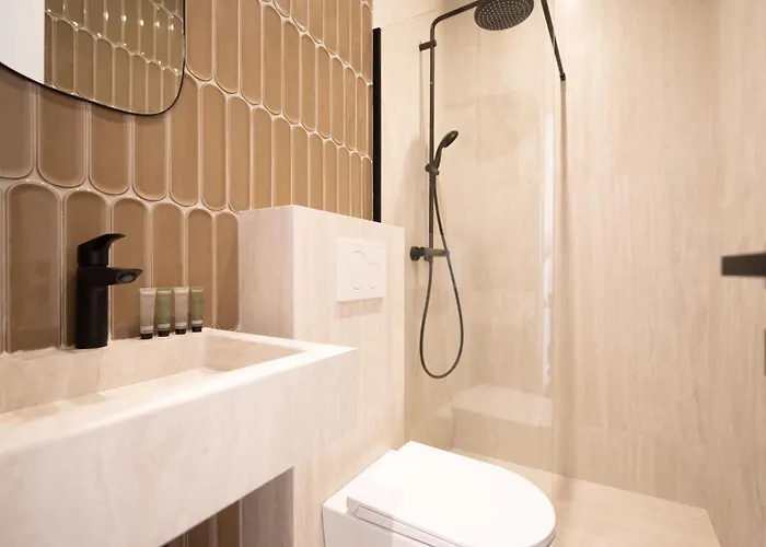 Appartement In Montmartre *